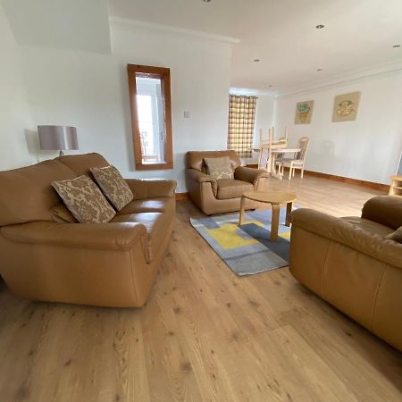 Pure Apartments Fife - Dunfermline West Oakley  Extérieur photo