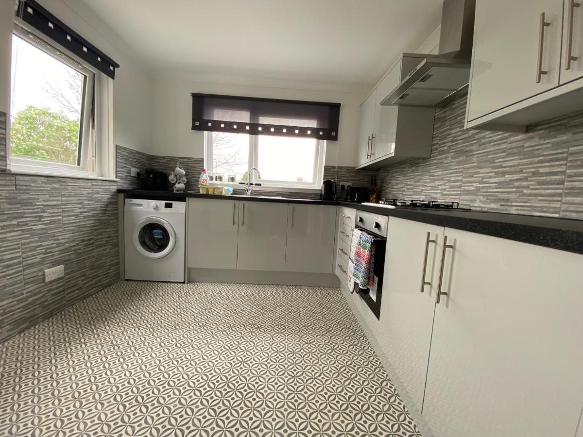 Pure Apartments Fife - Dunfermline West Oakley  Extérieur photo